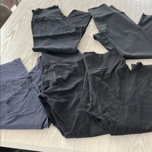 Aerie and Offline Women's Black and Gray leggings size Large L four pairs